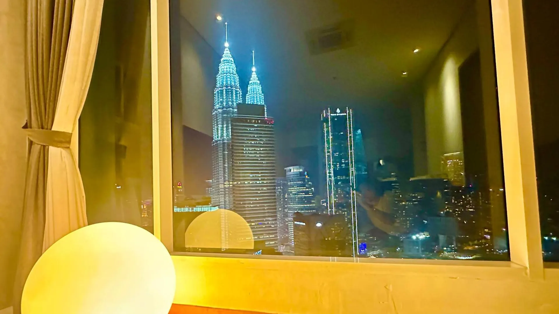 2Bedroom Soho Suite Klcc View By Homeizing Kuala Lumpur Malaisie